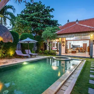 Sunny Seminyak (Bali)